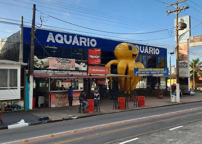 Apartamento Guaruja Enseada 2 Quadra da Praia Atrás do Aquario